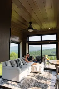 Hart's Overlook | Hot Tub, Stunning Mtn Views+Pond - Image 3