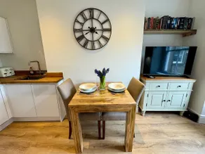 Residence Nineteen - The George By Together Travel - Image 5