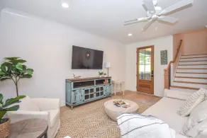 Lake Martin, Neighborhood Pool and Hot Tub! Pet Fr - Image 5