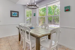 Pensacola Home w/ Large Yard: 4 Mi to Beach - Image 5
