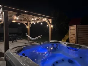 Luxe Hot Tub Haven | EV Charger | Bidet | Hot Tub - Image 3