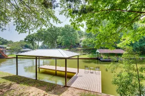 Dock & Fire Pit: Cedar Creek Lakefront Retreat! - Image 2