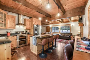 Tahoe Townie Cozy cabin in South Lake Tahoe - Image 4