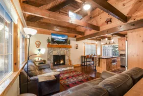 Tahoe Townie Cozy cabin in South Lake Tahoe - Image 3