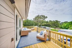 Pet-friendly Buxton Home w/ Balcony, 2 Mi to Beach - Image 3