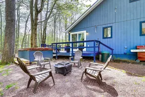 Hot Tub & Lake Beach Access: Tobyhanna Retreat! - Image 2
