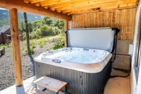 Spa and Mountain - Le Tennessee Whiskey - Image 2