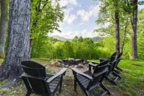 Luxe Appalachian Mountain Cabin w/ Hot Tub, Views - Image 2