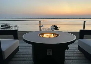 Hunting | Fishn | FamFriendly | Sleeps16 | LakesideLux - Image 2