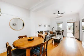 Kareela Cottage - A Charming Country Getaway - Image 3