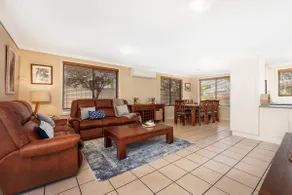 Nora's Place - Explore Mudgee's Best Wineries - Image 2
