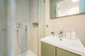 London Theatreland Dream - 2 bedroom apartment - Image 4