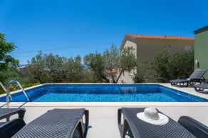 Villa Verde mit 4 Schlafzimmern mit eigenem Bad, privatem Pool, 200 m vom Sandstrand entfernt. - Image 2