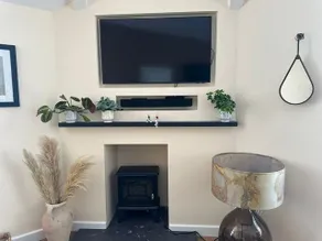 The Last Cask Deluxe Apartment - Image 3