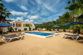 Casa di campagna 'Villa Can Andreuet De Baix' con vista sulle montagne, Wi-Fi e aria condizionata - Image 3