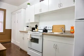 Affordable Micro Suite, Parking, 4k Smart TV, Down - Image 3