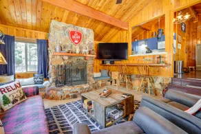 5 Mi to Big Bear Lake: Pet-friendly Gem Near Hikes - Image 2