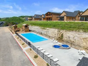 Lakeview Home: HotTub, Pool Access, Gym, Firepit - Image 5