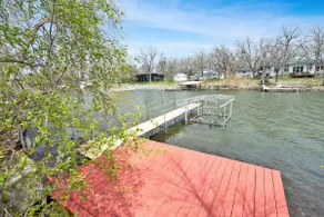 Ottertail Lakefront 3BR. Boat lift. Cozy. Awesome! - Image 3