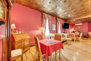 Saloon-style Prosser Loft in WA Wine Country! - Image 4