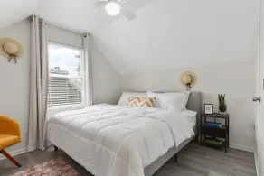 Sleeps 13_5BR_Mins From KC|Fenced Yard+Pets|Olathe - Image 5