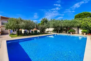 Le Beaucaire 4P – 4p air-conditioned apartment with pool - Image 4