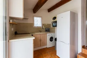 Côté Oliviers 6P – Apartment with shared pool - Image 4