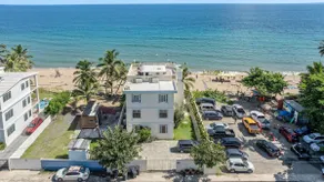 Sandy Beach Villa - Spectacular setting on the beach (full service generator) - Image 5
