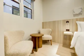 Casa De La Vina - Boutique Apartments in Downtown Santa Barbara - Image 5