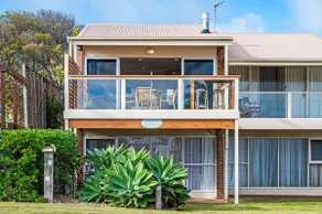 bythesea—Oceanfront Living at Knights Beach - Image 2