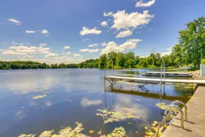 Howe Retreat w/ Fire Pit + Private Boat Dock! - Image 2