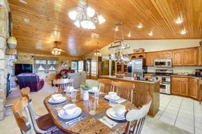 'just a Cast Away' Cassville Cabin w/ Covered Deck - Image 5