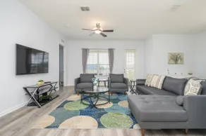 Penthouse Vacation Condo, Near the Parks - 2016 - Image 2