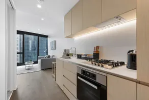 Impeccably Modern 1-Bed with Incredible City Views - Image 3