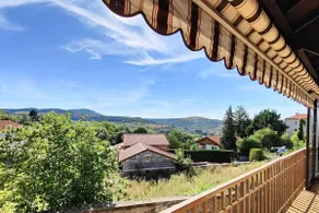 Quiet 2-room apartment with balcony and unobstructed views - Image 3
