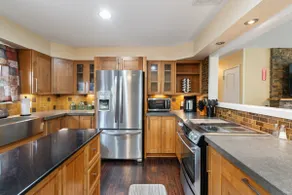 Convenient Downtown Washougal Stay! - Image 4