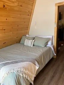 The Sugar Shack - Pet-Friendly A-Frame w/ Hot Tub - Image 4