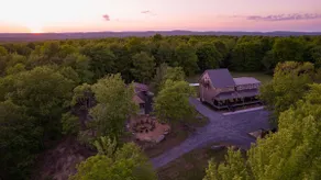 Adventure Oak Lodge | Pickleball Court, Pool Table - Image 3