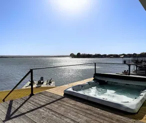 Sunrise Shores: Hot Tub, Boat Lift, & Open Water - Image 4