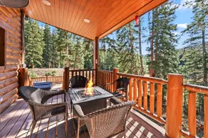 Luxurious 5BDR Getaway with Hot Tub and Mountain Views - Image 5