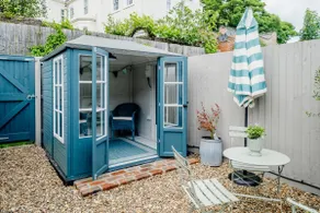Wigeon Cottage - Adults only - sleeps 4 guests - Image 2