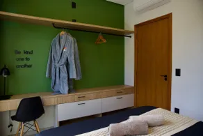 Romantic chalet with spa, full facilities and a view - Image 3