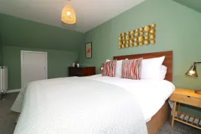 Signature - Martin House - Image 4