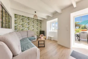 350m from Kerfontaine beach - sleeps 14 - Image 2