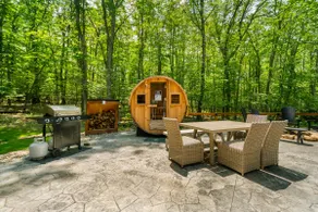 Lake Access w. Dock Slip, Hot Tub, Fire Pit, Sauna - Image 5
