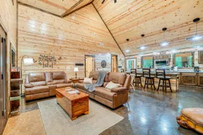 Broken Bow Cabin Near Choctaw Casino: Hot Tub! - Image 4