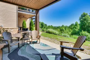 Toccoa Condo on Golf Course w/ Patio & Grill - Image 2