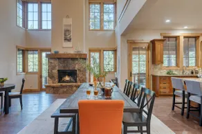 Grays Crossing by Avantstay Stunning 4bdr Cabin - Image 4
