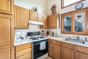 Cozy Condo, Mountain Views, On Complimentary Shuttle Route - Image 5