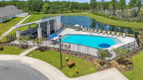 Dog-Friendly Blue Mountain Beach Home w/ Fire Pit - Image 4